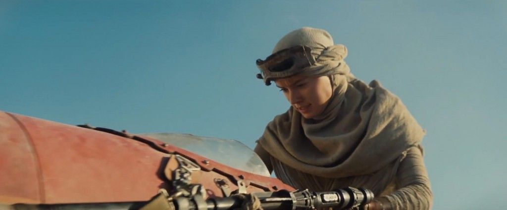 Star-Wars-7-Trailer-Photo-Tatooine-Speeder-Daisy-Ridley-1024x426